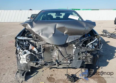 2019 Toyota Corolla Se z USA, uszkodzony, nr VIN 2T1BURHE4KC230716